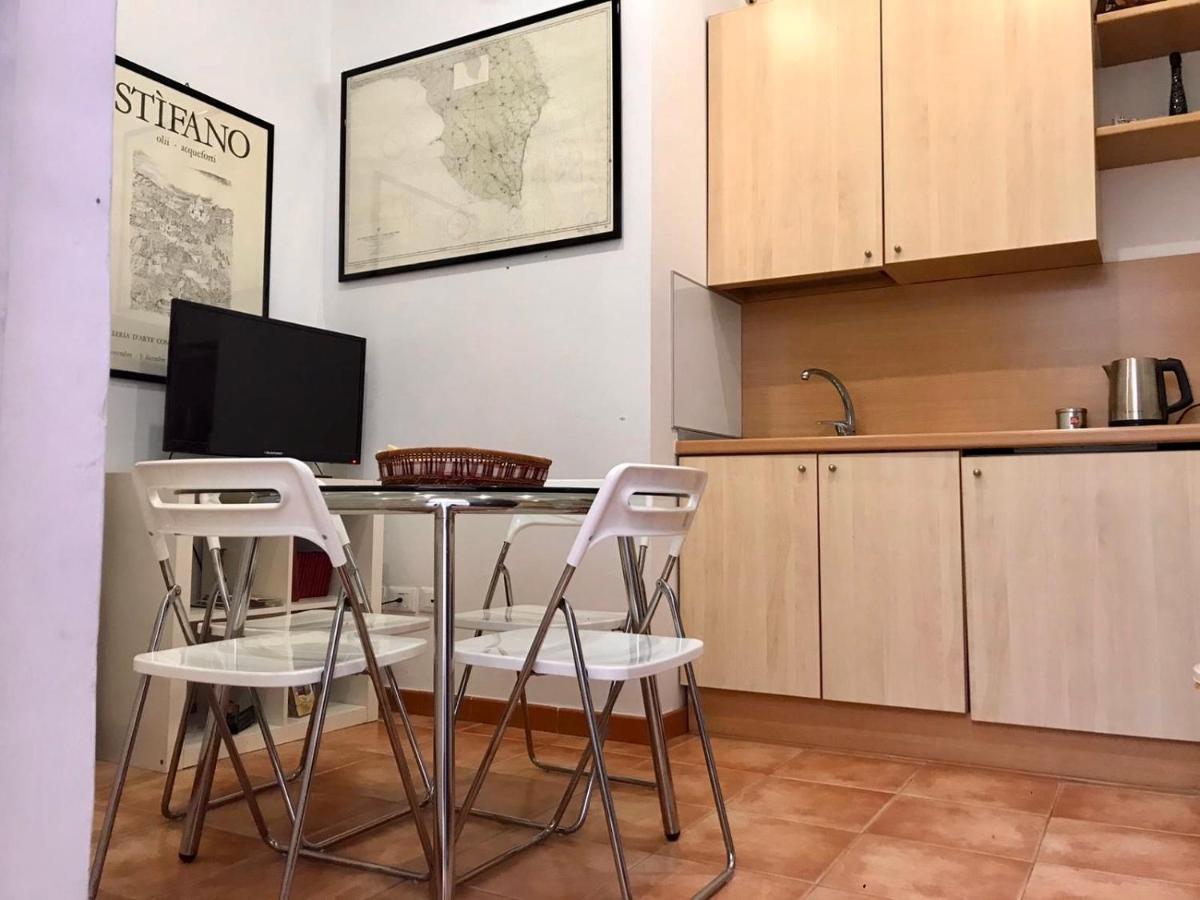 B&B Interno 3 Bari Exterior photo